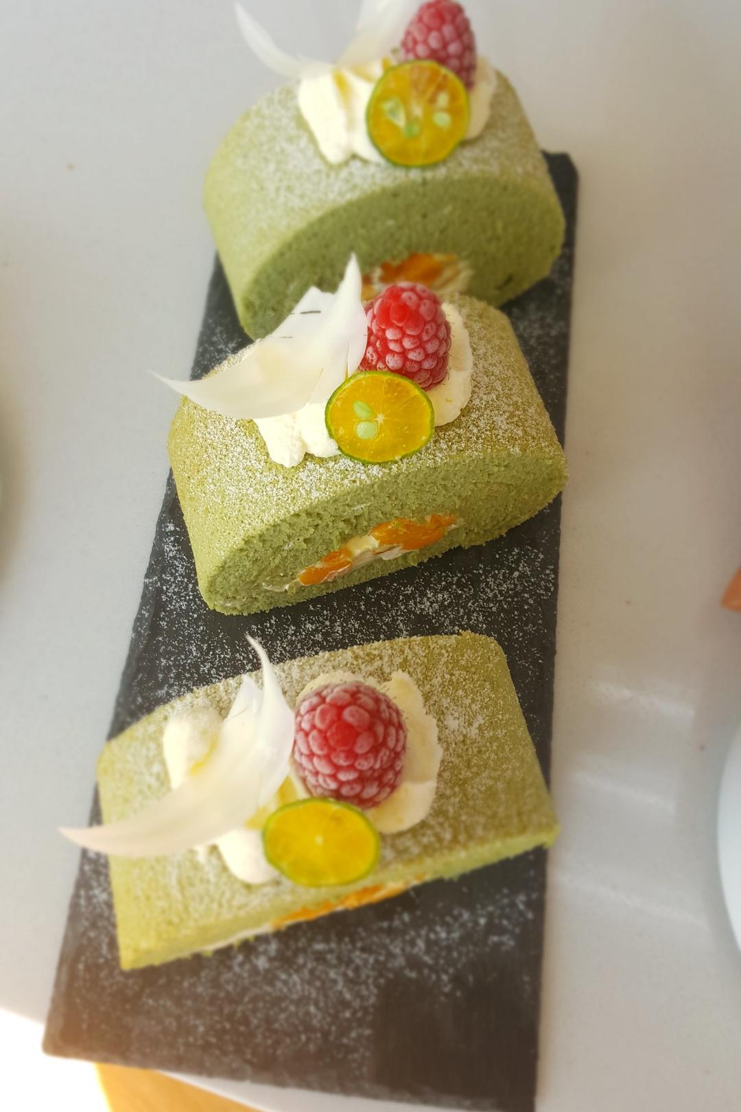 抹茶戚风蛋糕卷