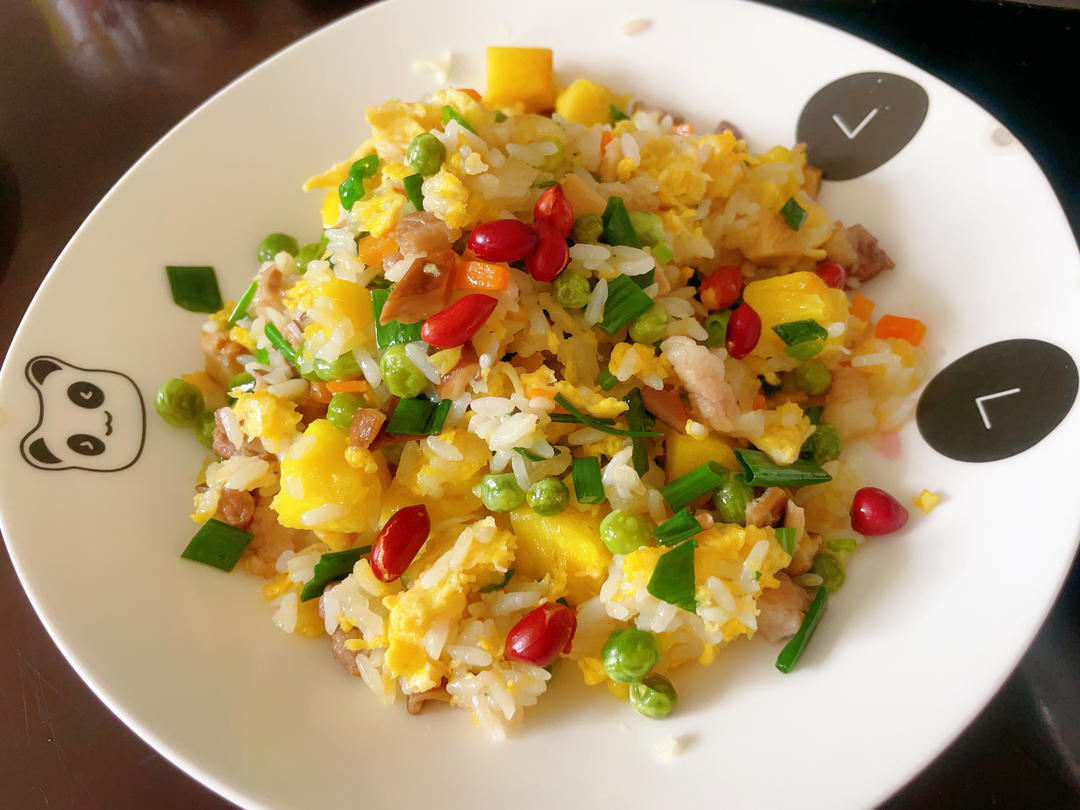 菠萝炒饭