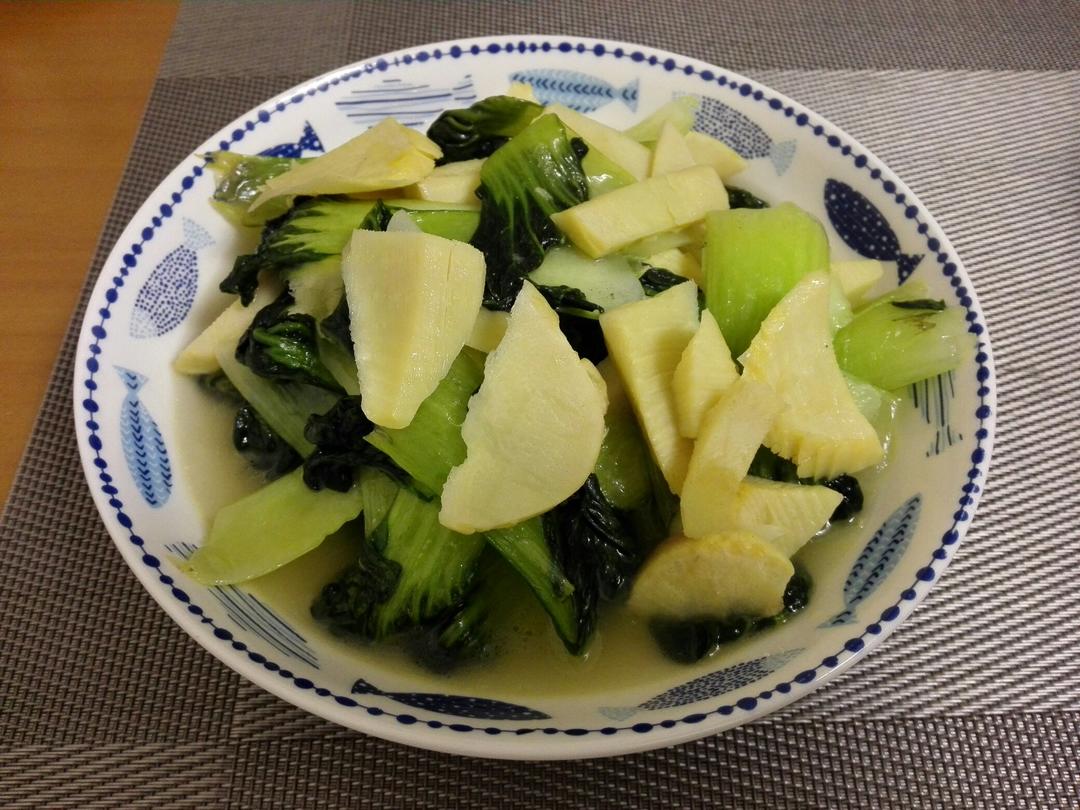 塌菜炒冬笋