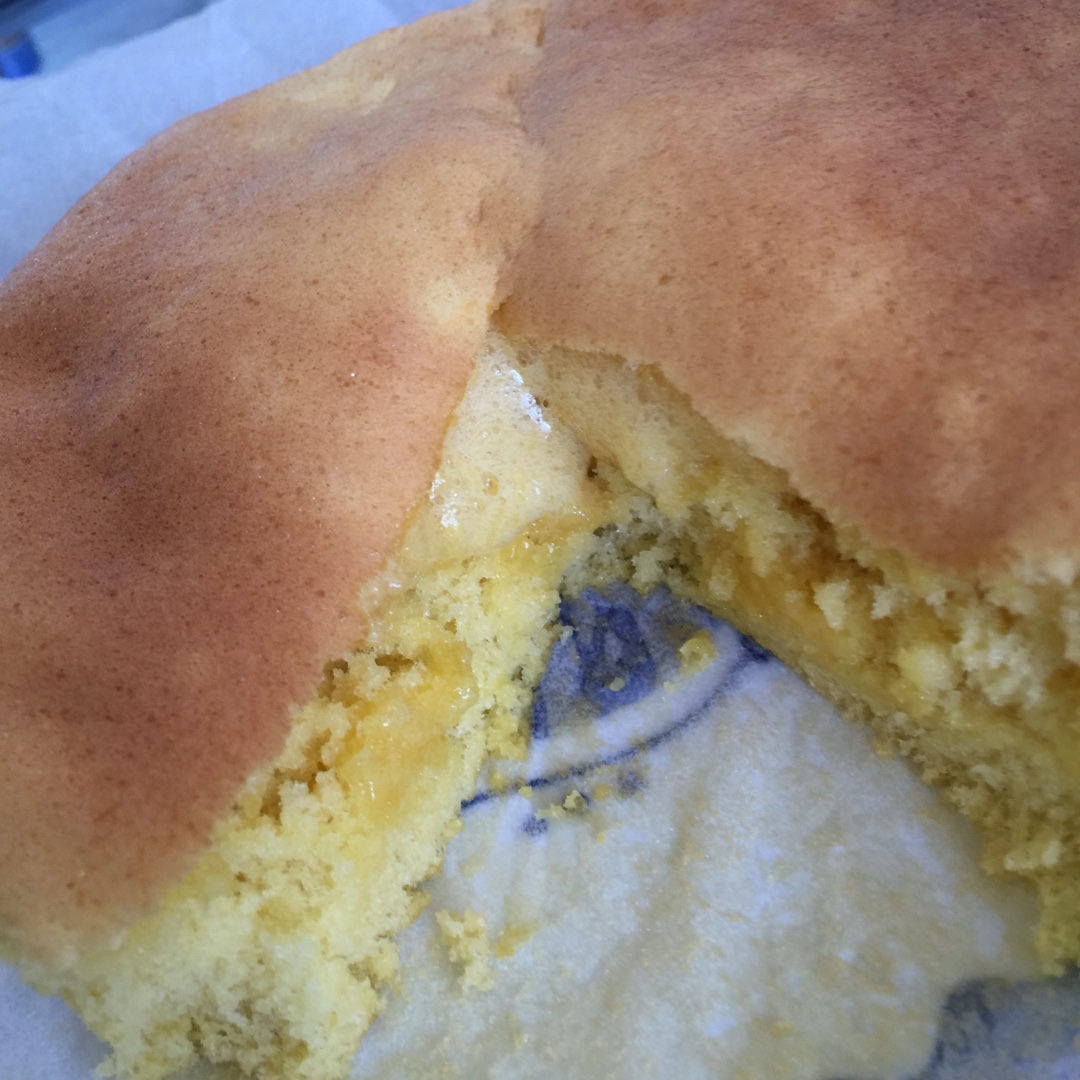 无油爆浆蜂蜜凹蛋糕