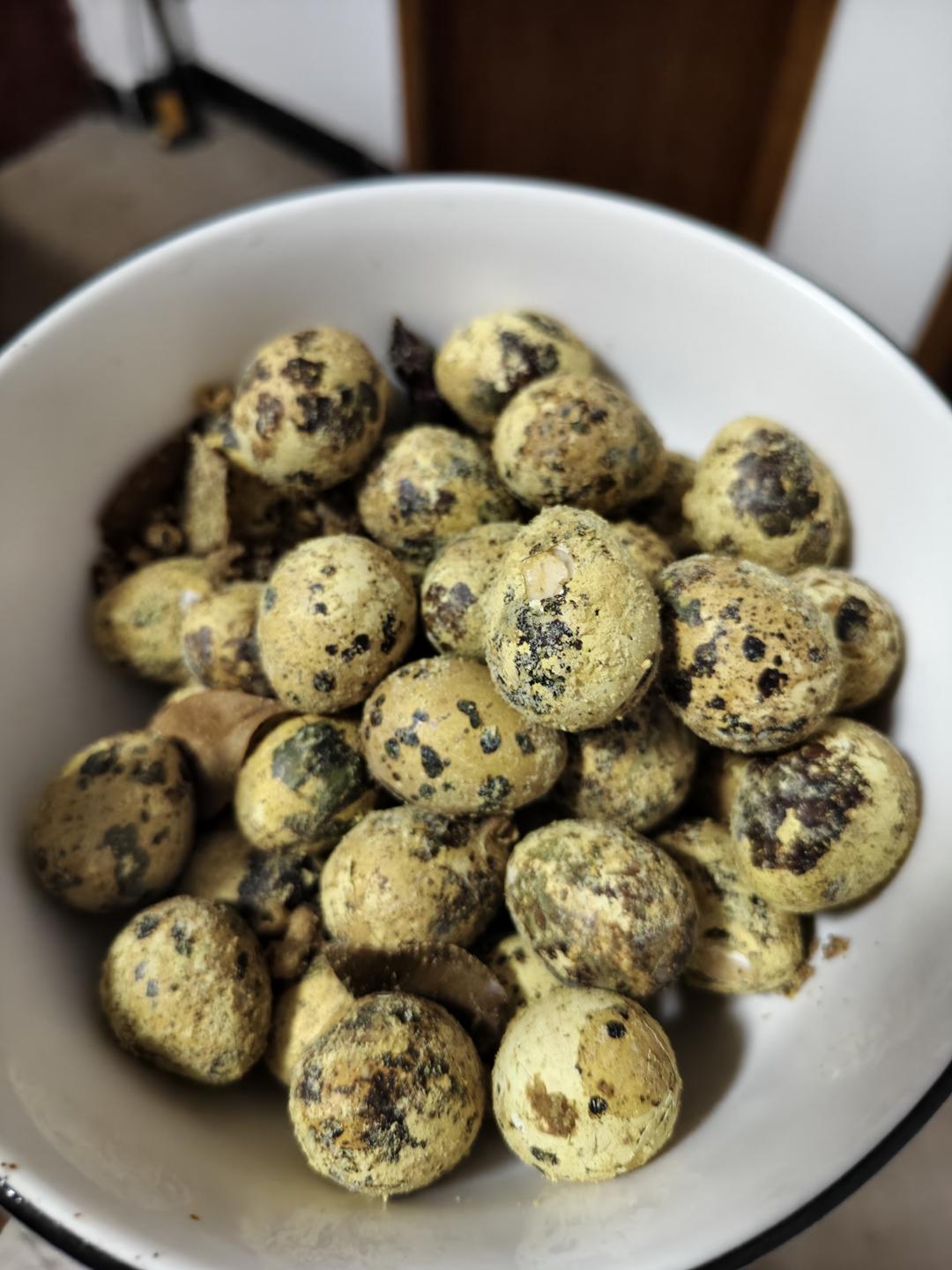 简易版盐焗鹌鹑蛋（电饭煲）