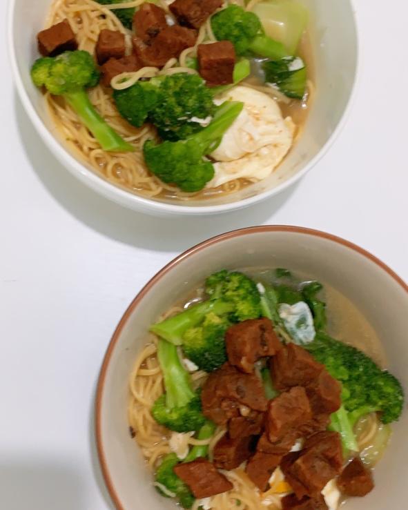 无油版紫薯蛋黄酥