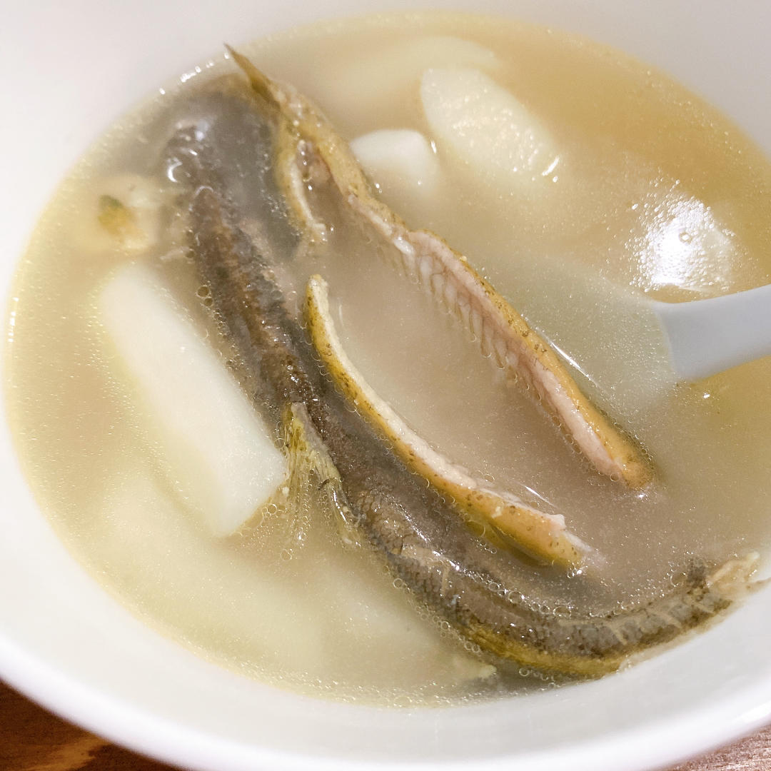 山药泥鳅汤(出虚汗必喝)