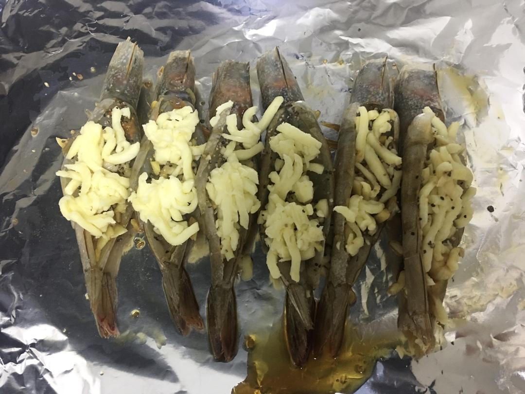 蒜蓉芝士焗大虾
