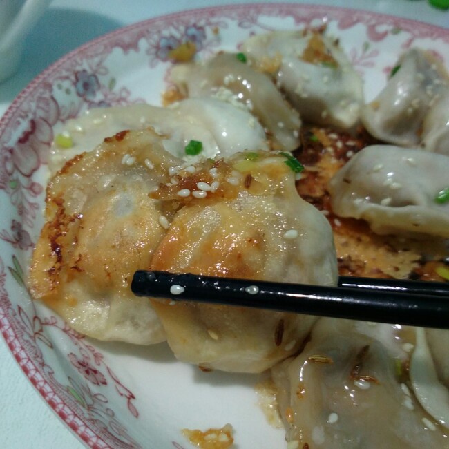 脆底煎饺