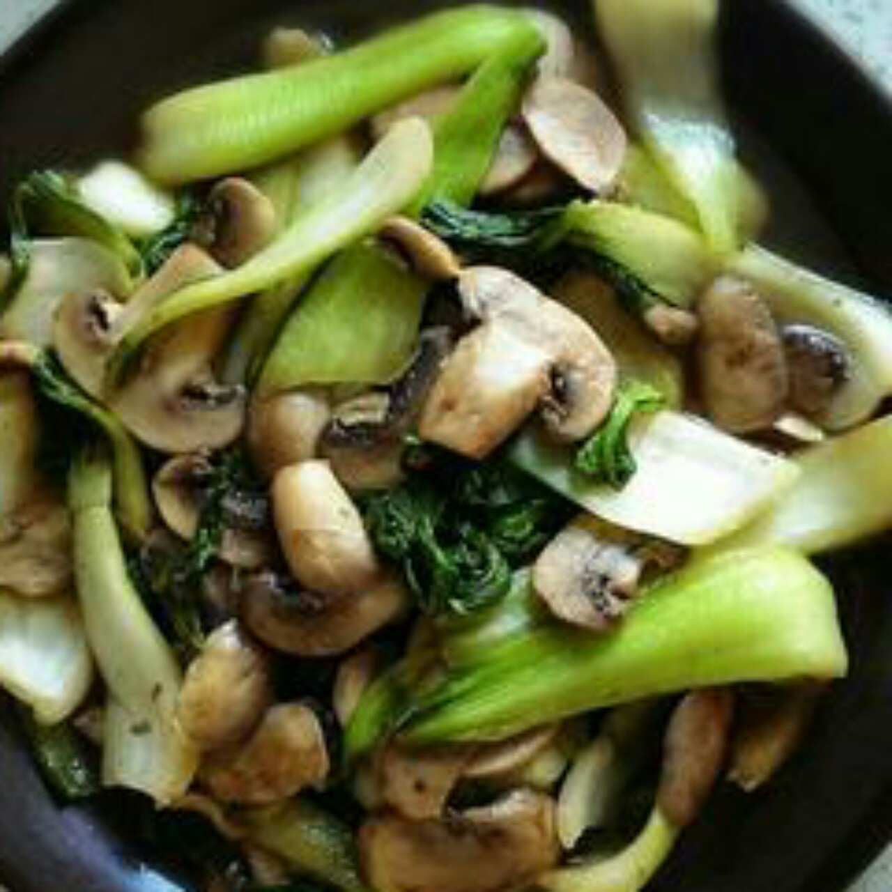 蘑菇炒青菜