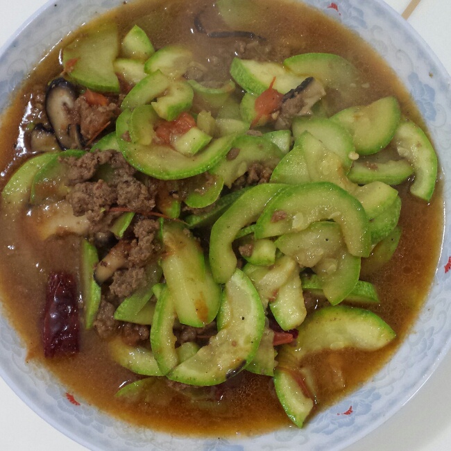 西葫芦炒肉