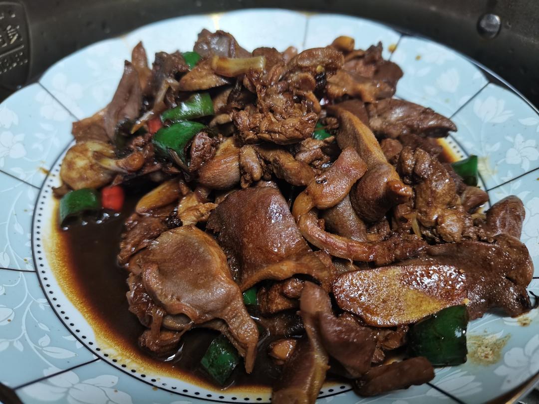 爆炒鸡杂