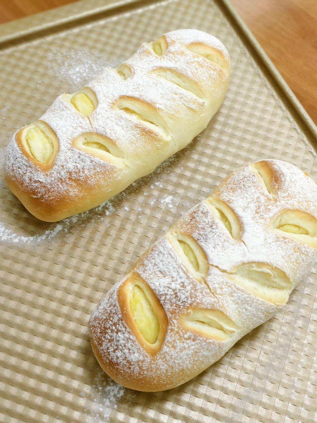 榴莲芝士软欧包