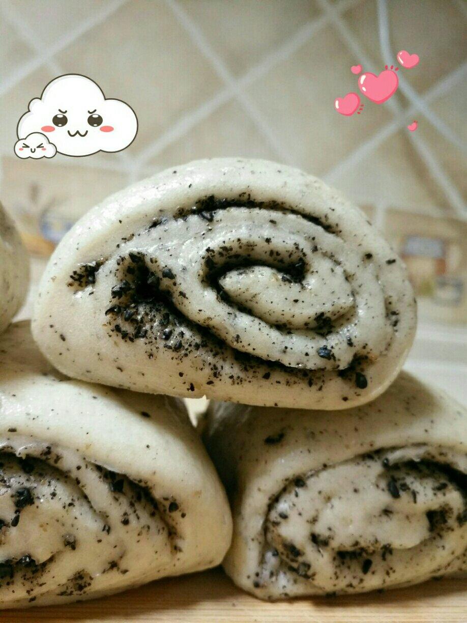 好妮做的奶香黑芝麻馒头