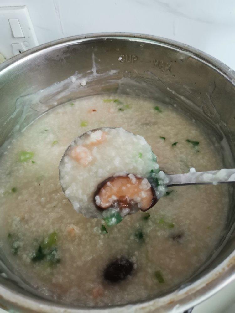 青菜香菇虾仁粥