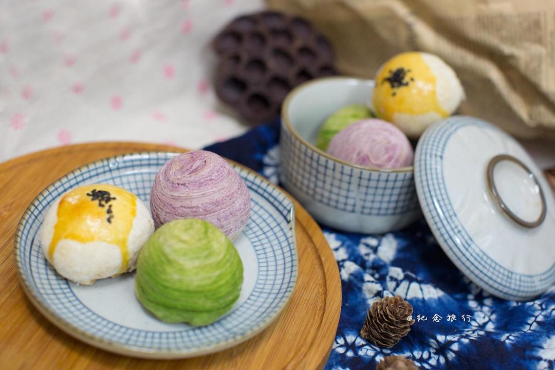 三色蛋黄酥 超详细食谱 附现磕真空蛋黄对比的做法