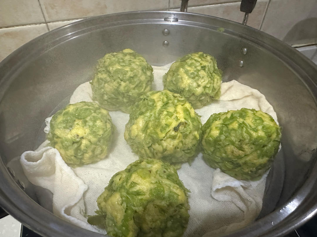 榆钱窝窝（蒸出来还是翠绿色哦）㊙️
