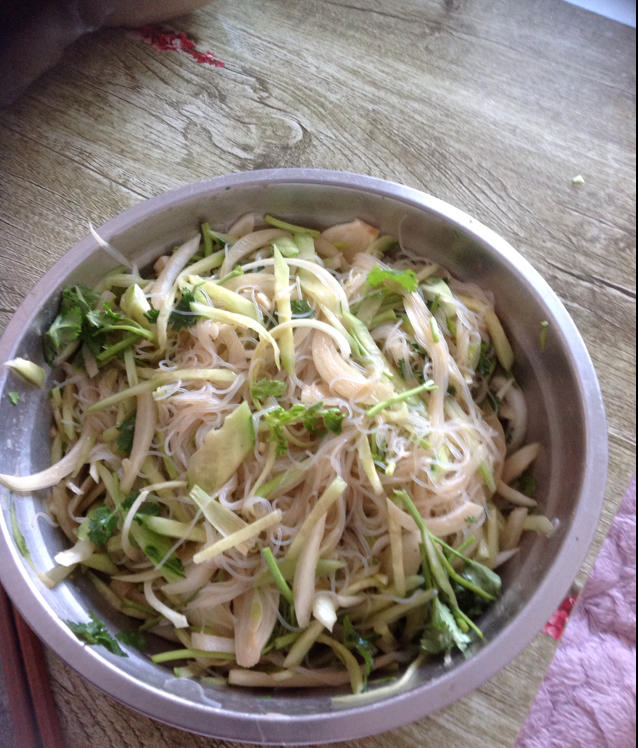 麻酱青瓜拌粉丝