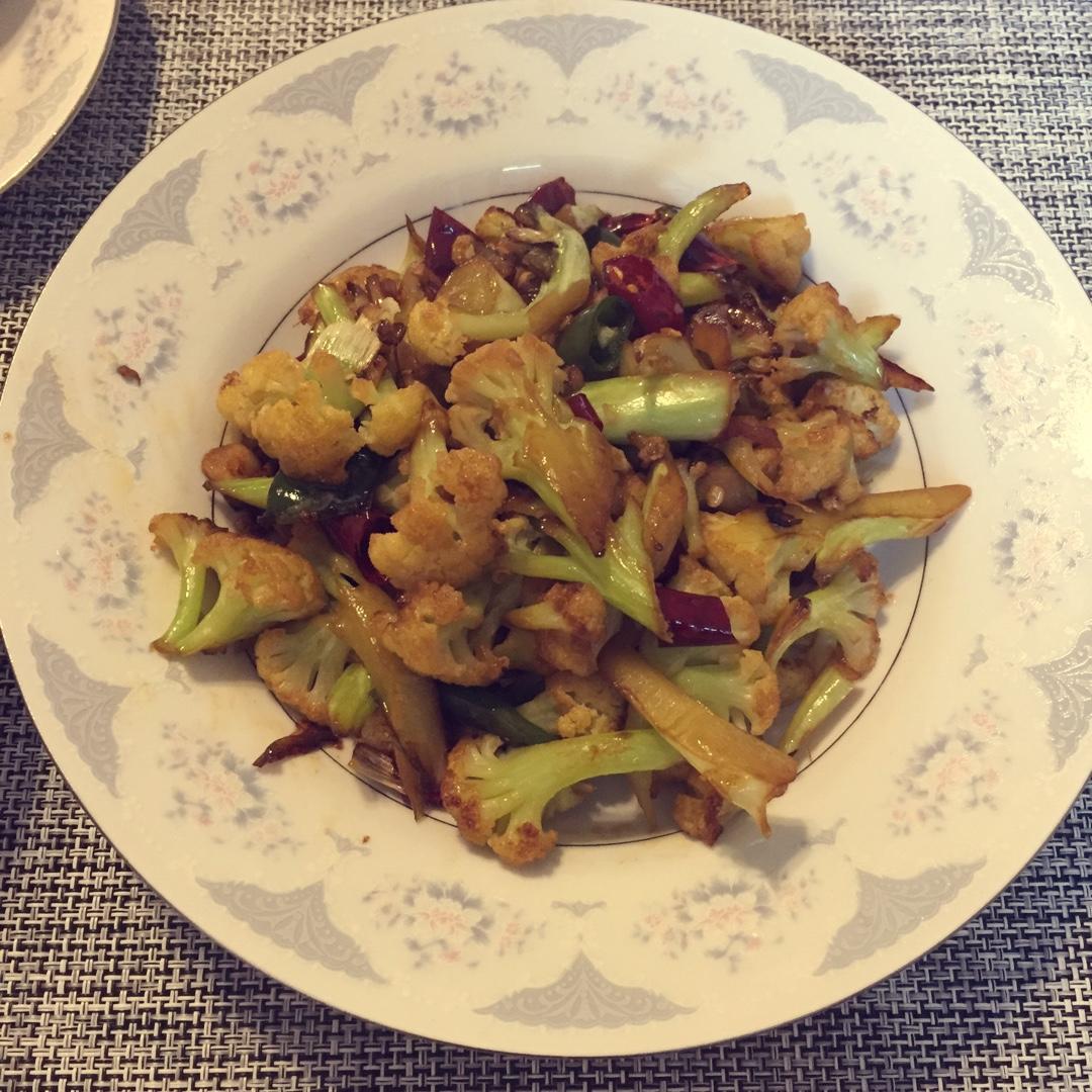 很“浪费”米饭的家常菜之一-------干锅菜花