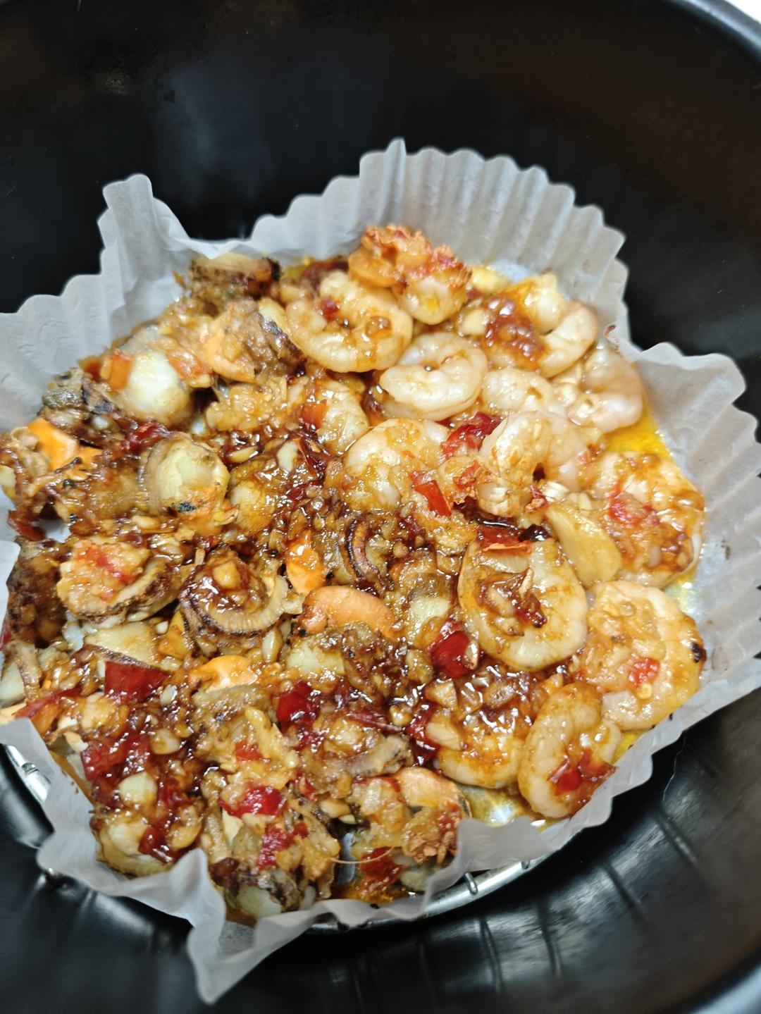 巨简单的蒜蓉烤扇贝（口口都是肉）