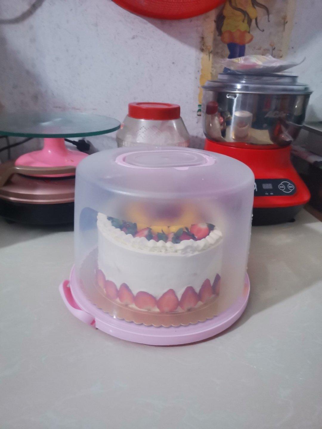 草莓戚风生日蛋糕