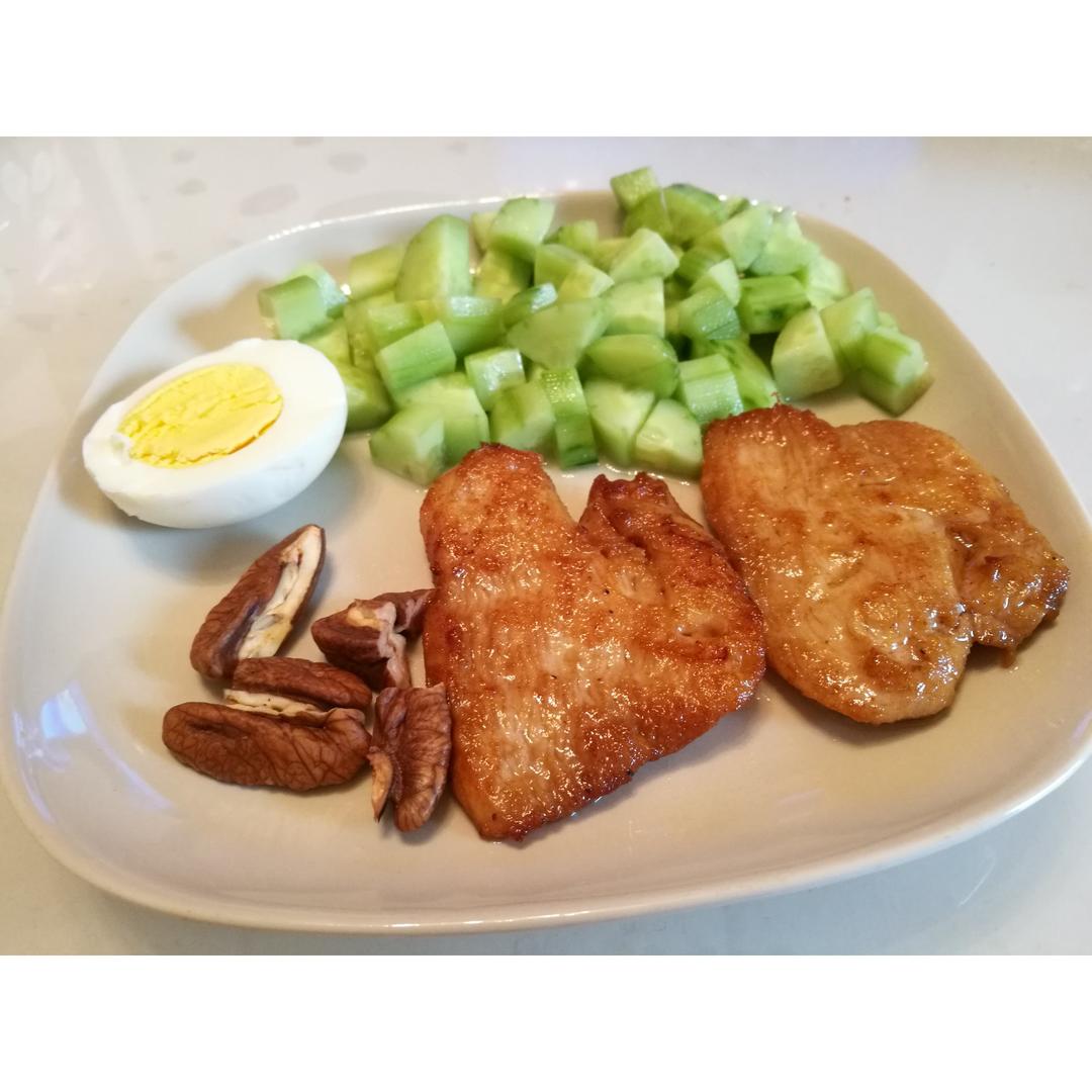 蚝油煎鸡胸肉（真的只要腌了就炒鸡嫩！（新增微波式