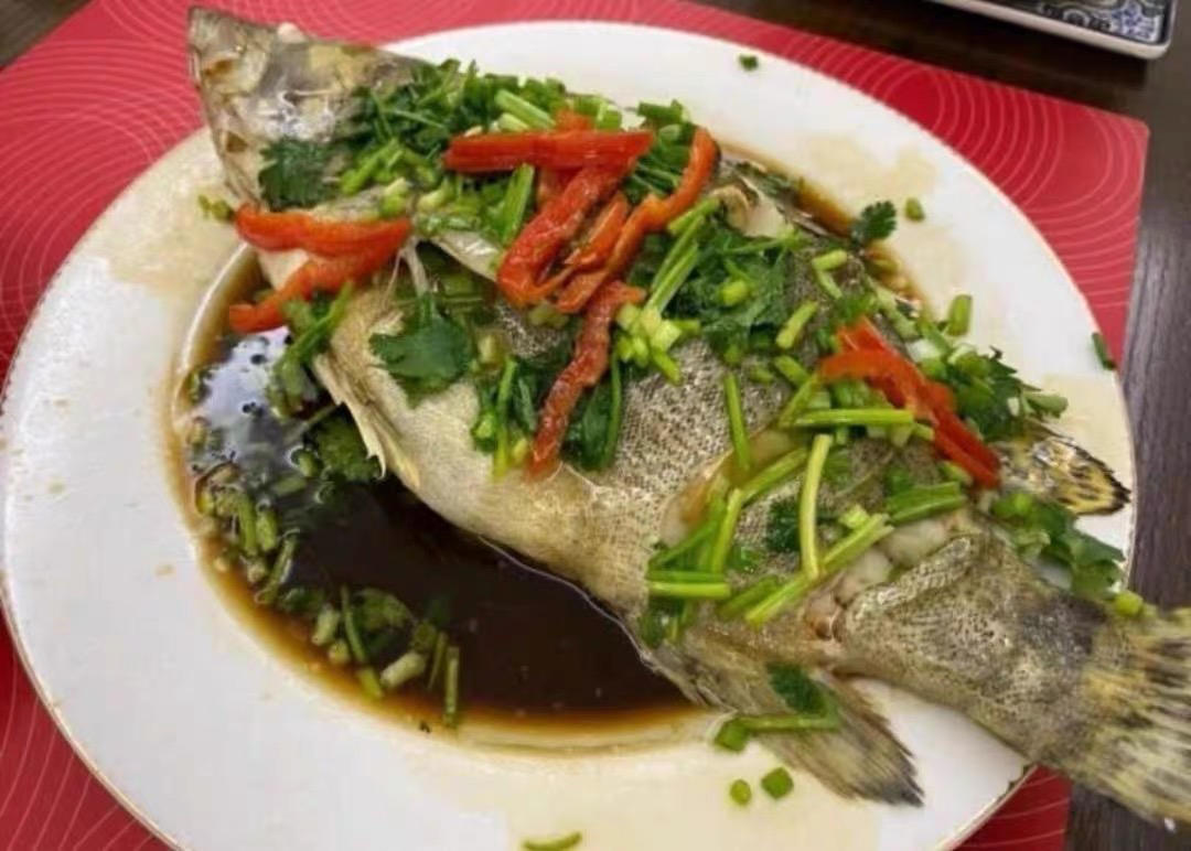 味好美青花椒蒸鲈鱼|鲜嫩美味