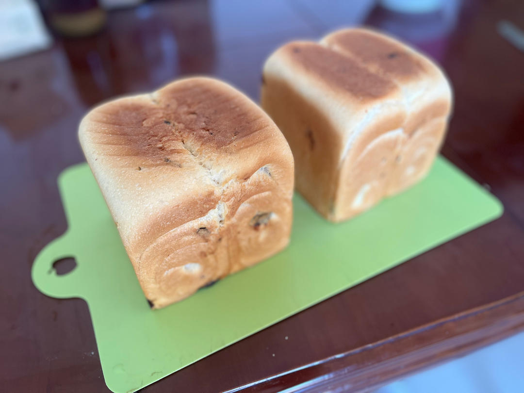 一次发酵手撕提子吐司（蜂蜜燕麦风味12cm水立方模具）