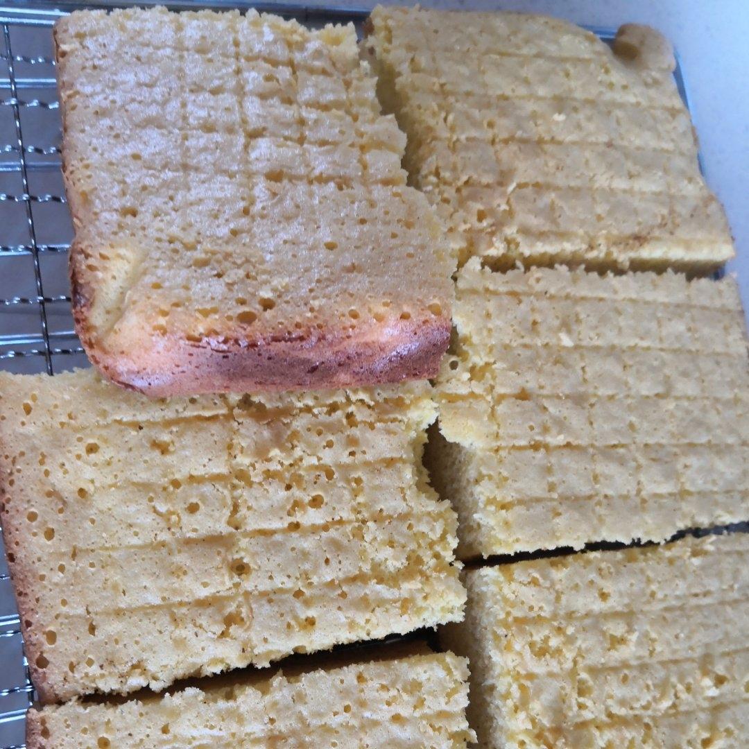 玉米戚风蛋糕（玉米面粉）