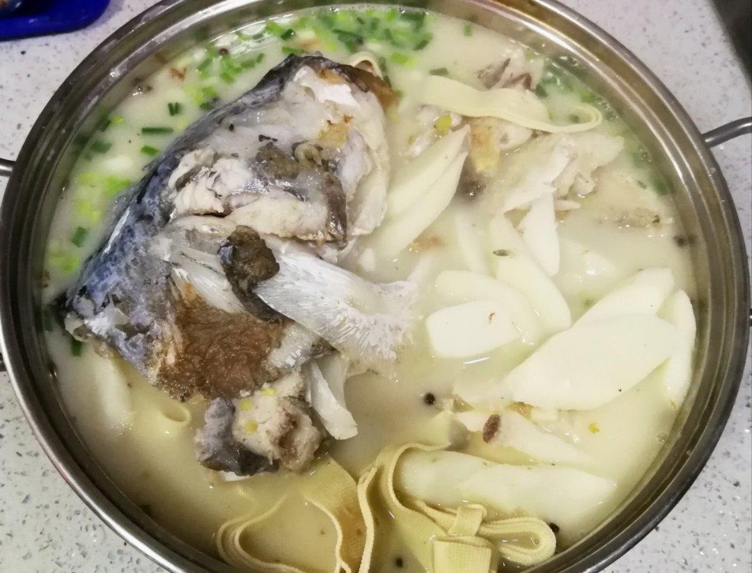 鱼头豆腐汤