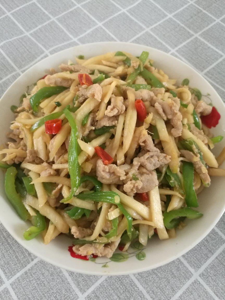 茭白这样做百吃不厌，茭白炒肉