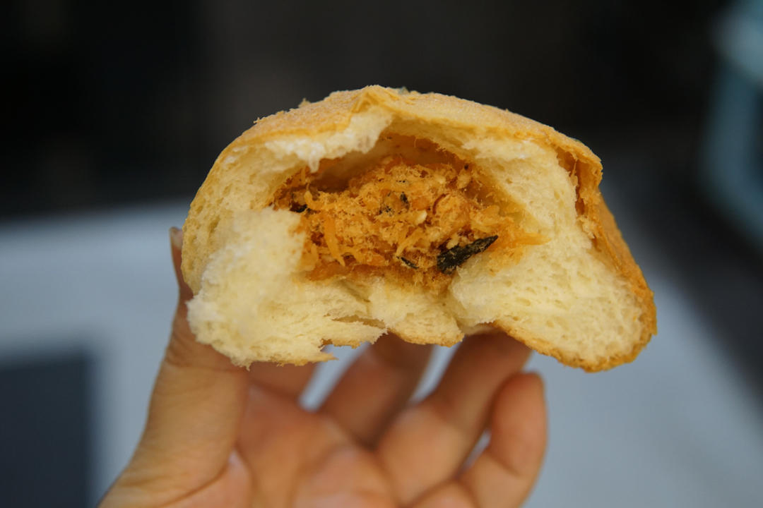 葱香肉松墨西哥面包（波兰种+烫种）