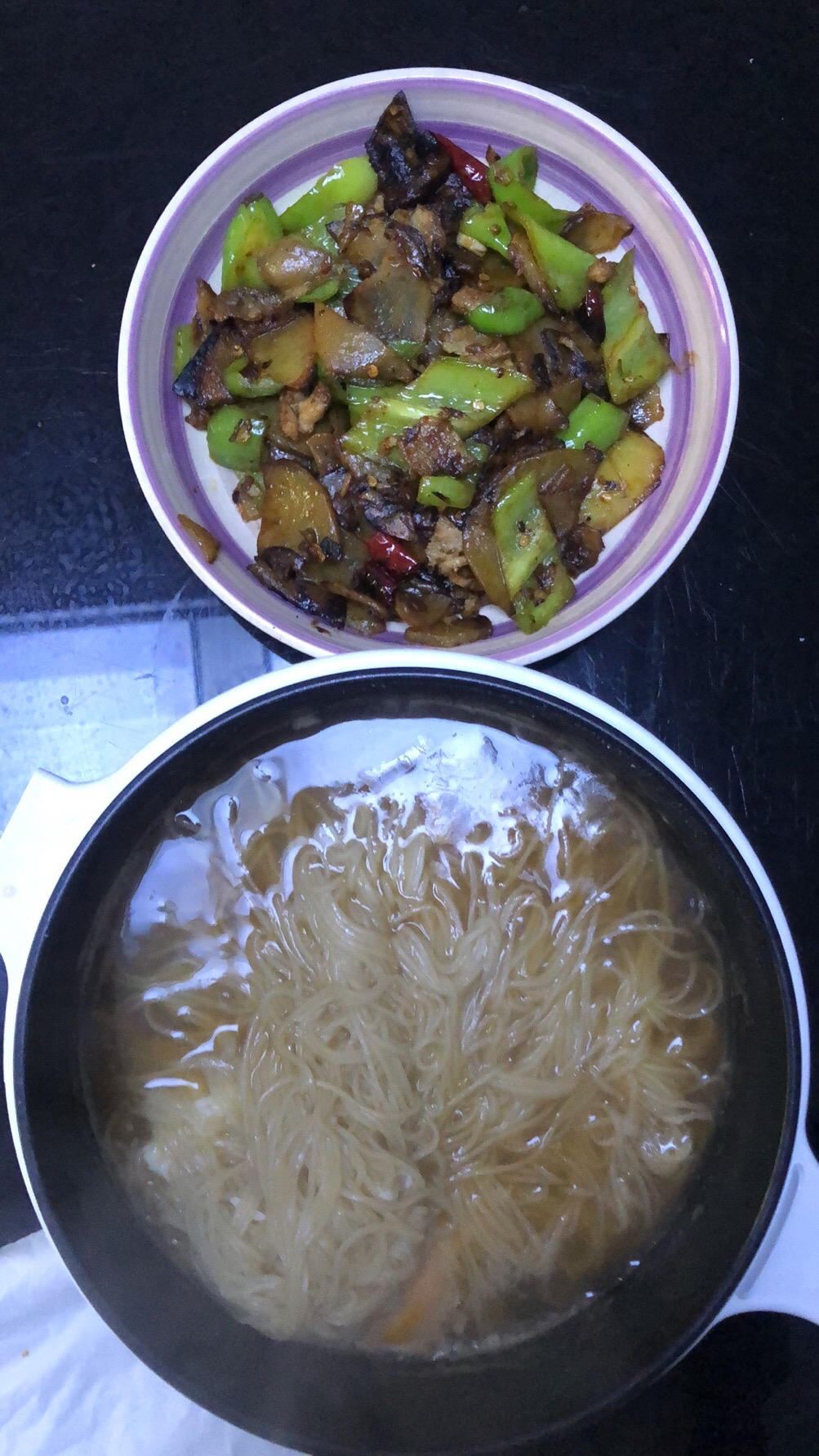 五花肉干煎土豆