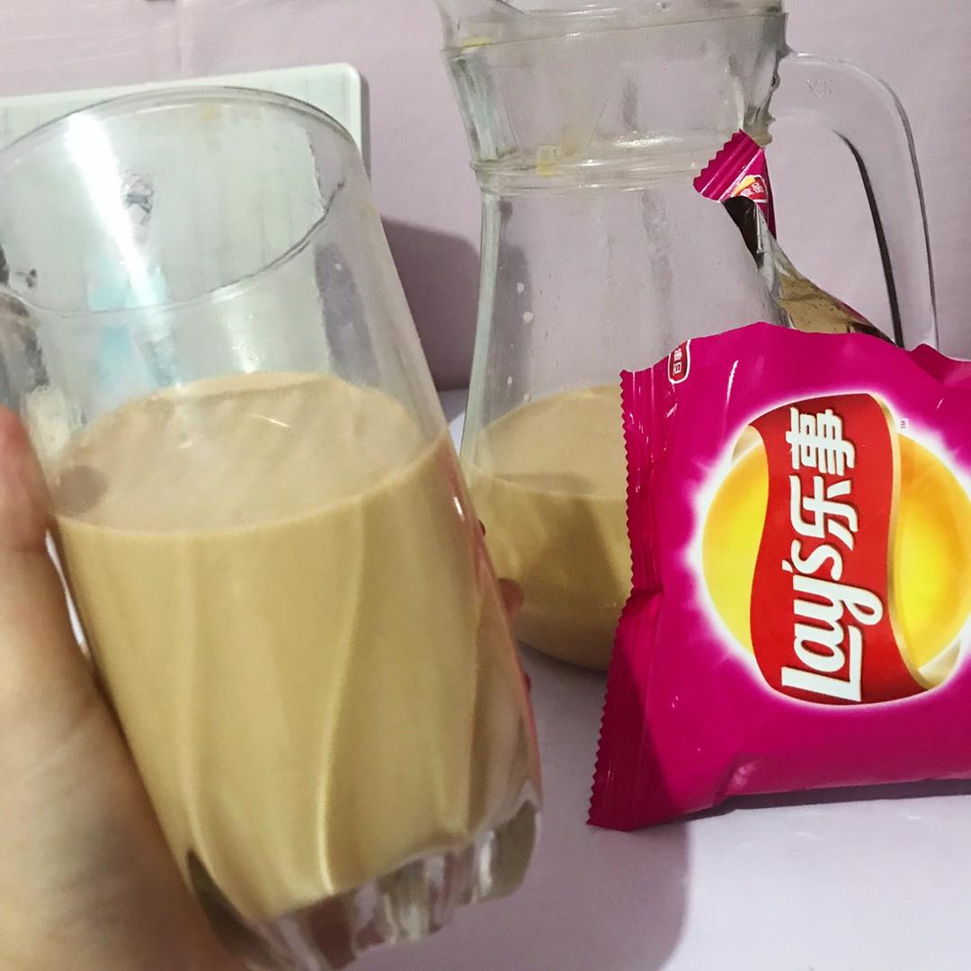 手煮奶茶