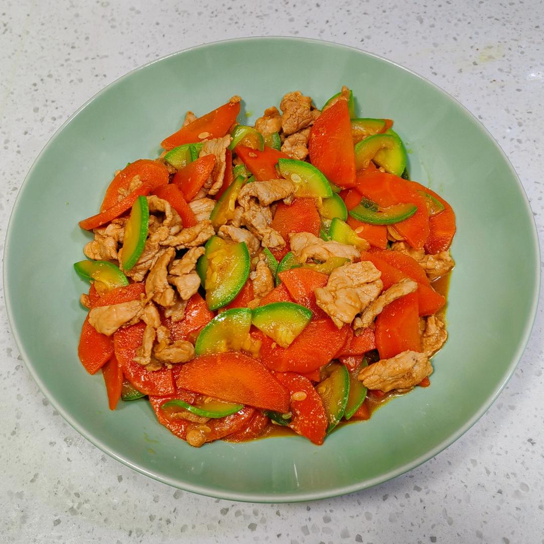 西葫芦炒肉片