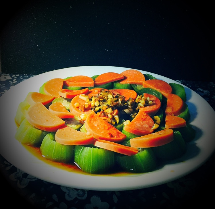 【丝瓜蒸香肠】鲜嫩美味傻瓜菜