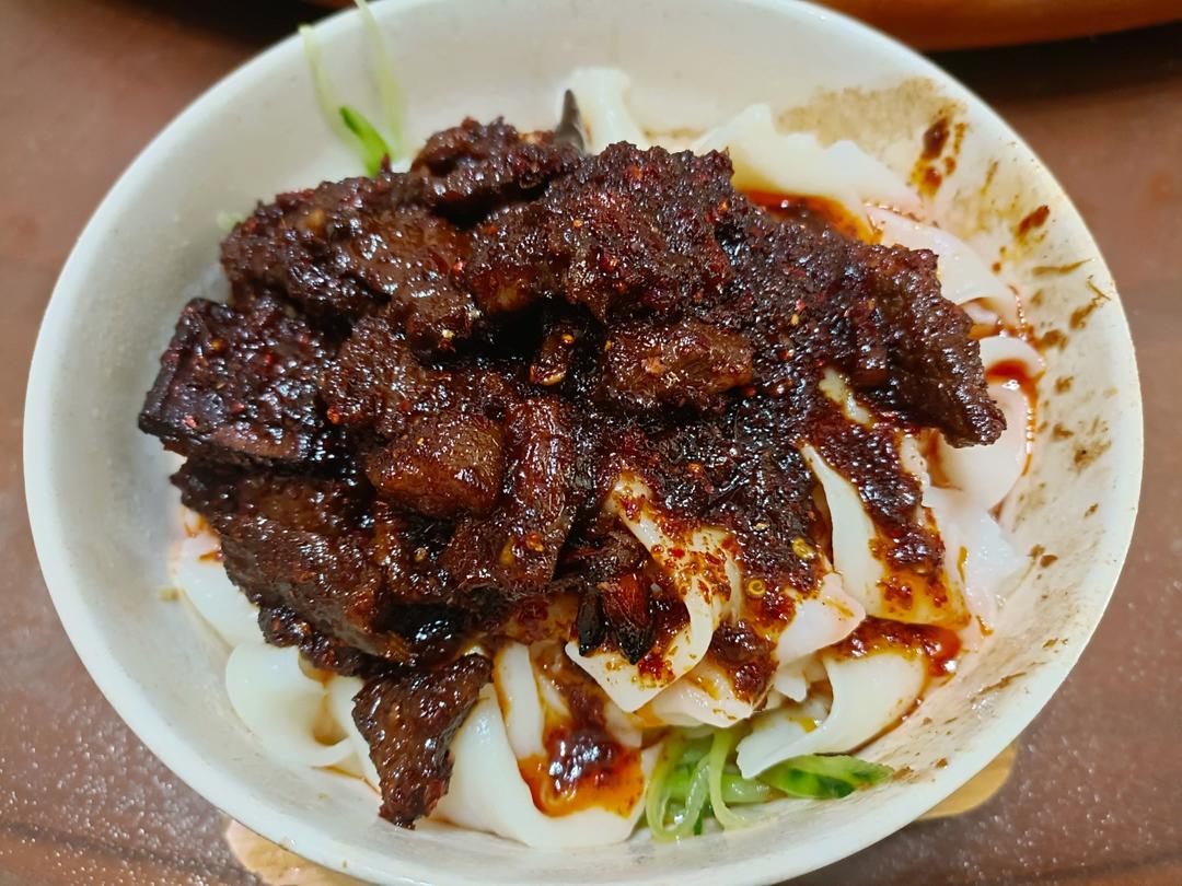 岐山肉臊子