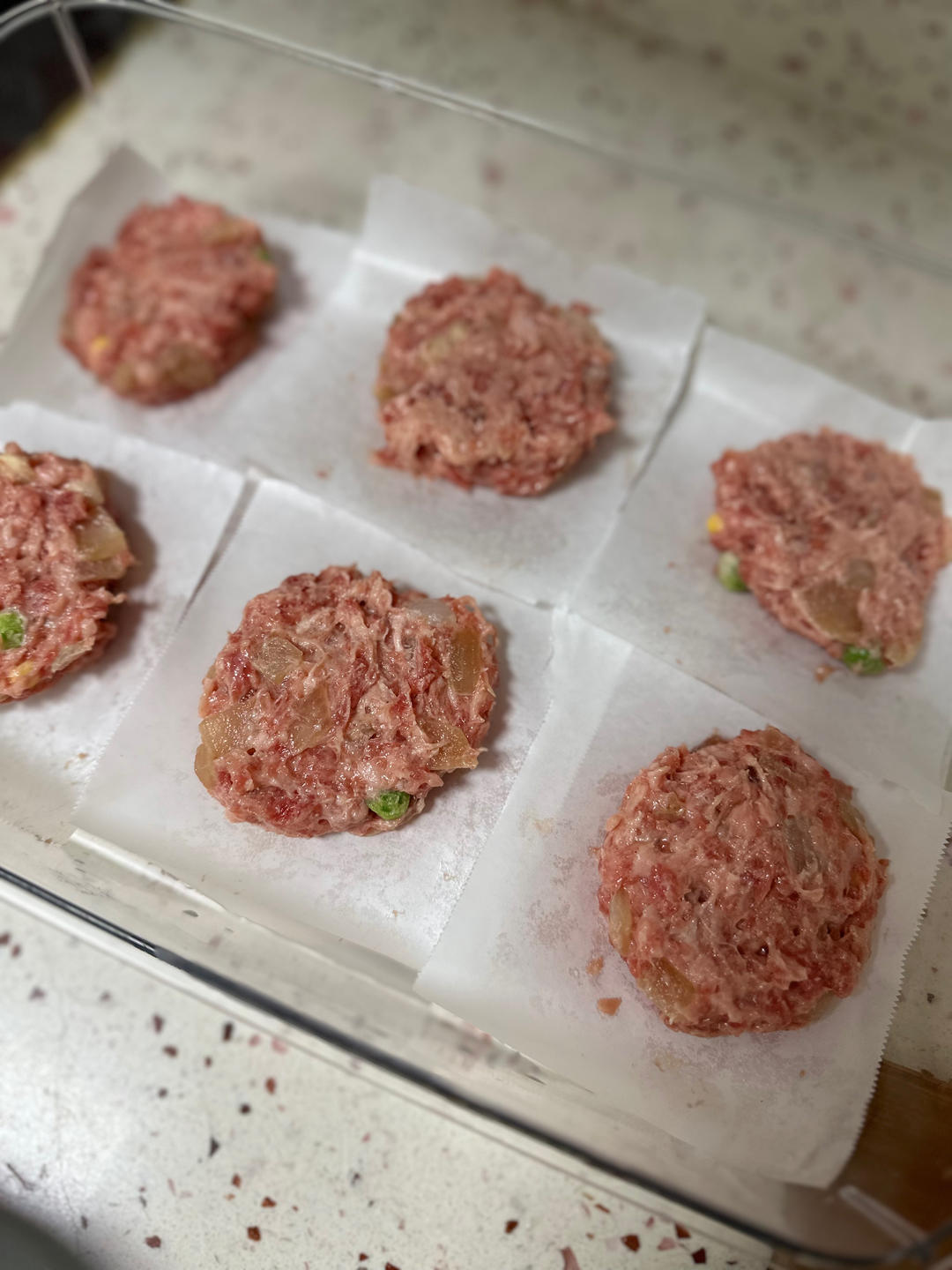 鲜嫩多汁牛肉饼