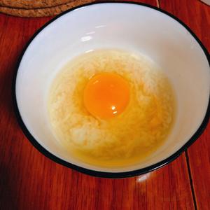 『暖身养颜』最省事的酒酿蛋的做法 步骤1