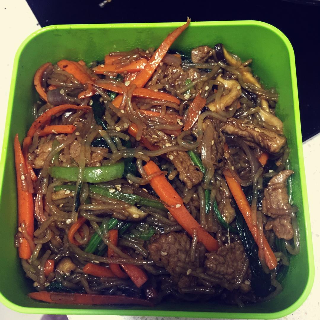 韩式粉丝炒杂菜 Korean Style Glass Noodles with Vegetables