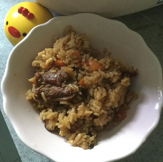 喷香排骨焖饭（爆好吃）