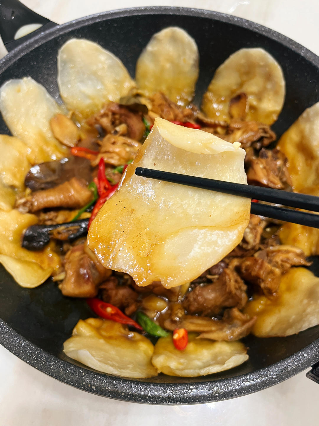 地锅鸡+自制红油【曼食慢语】