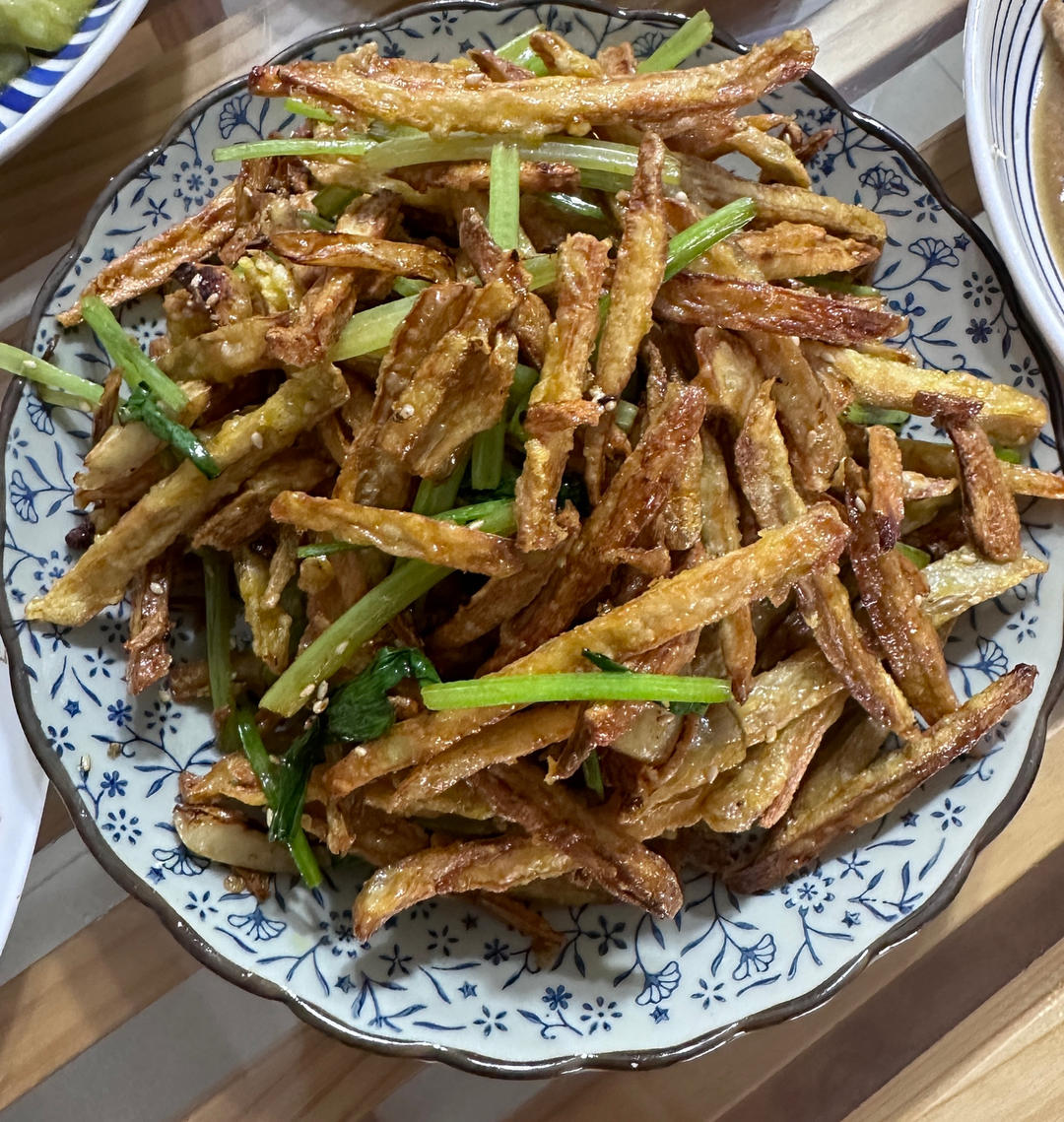 可以当零食吃的干煸藕丝