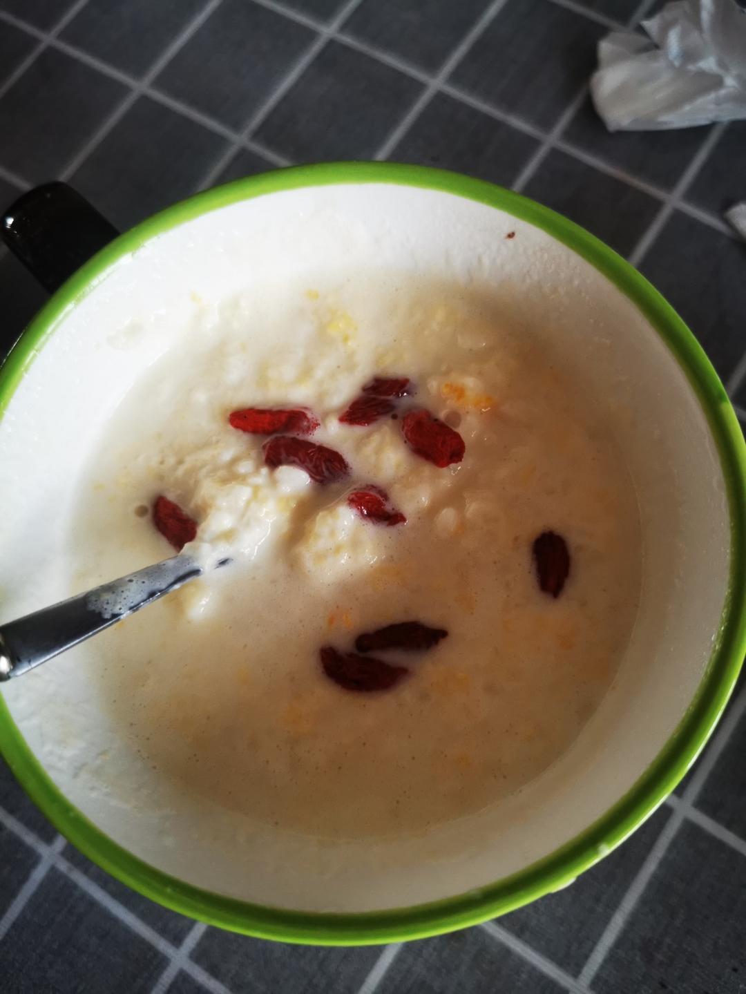 牛奶鸡蛋醪糟(兰州名吃)