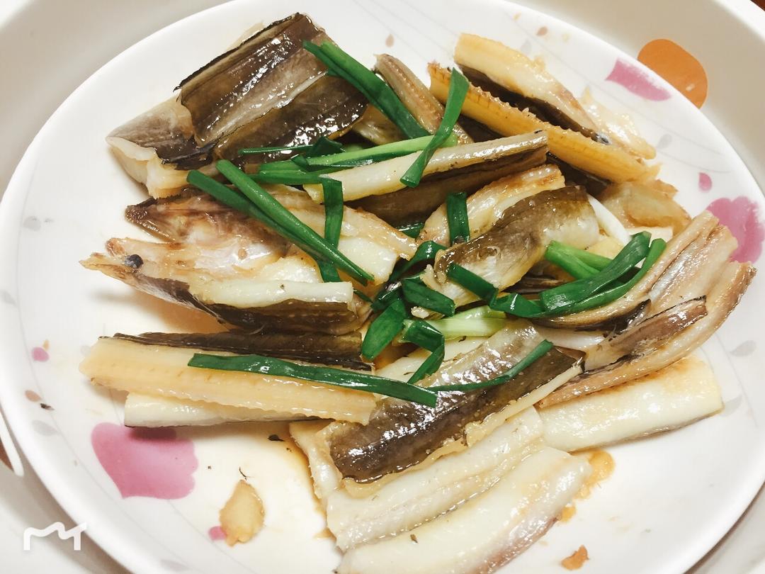 黄酒蒸鳗鱼干