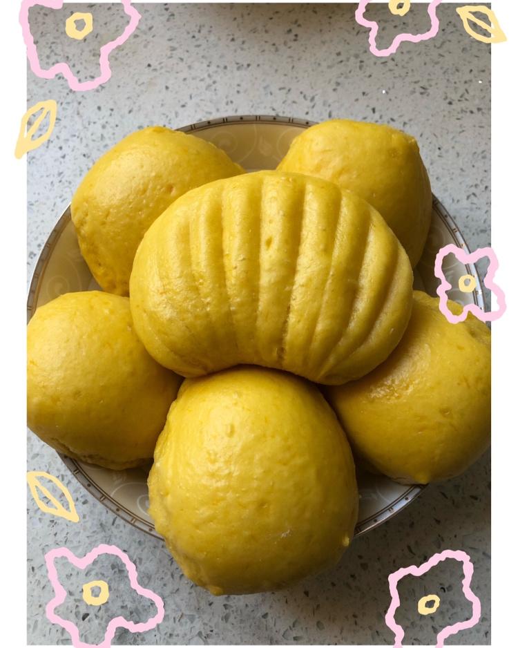 新手也可以--详解如何做出人见人爱、金黄的南瓜馒头