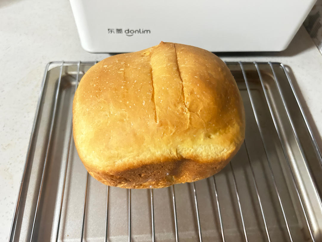 东菱面包机也能做出松软可口的吐司（懒人版）