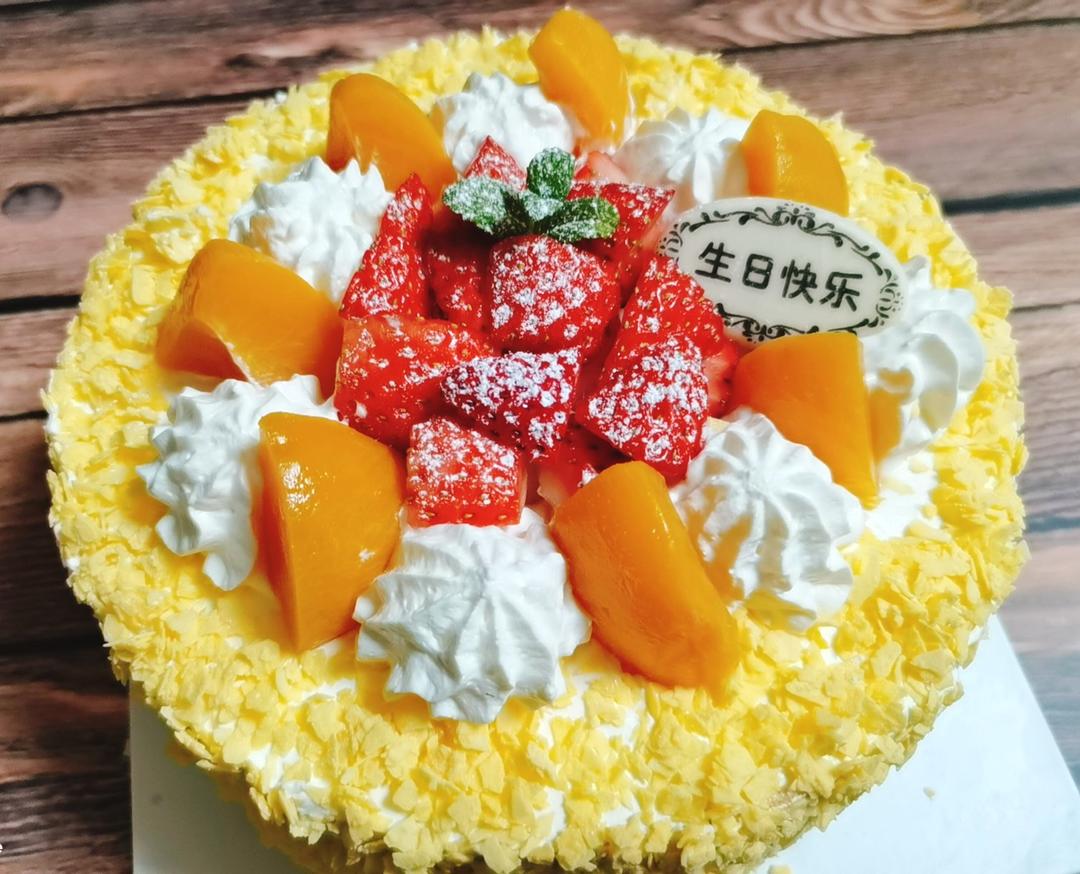 超简单的生日蛋糕裱花装饰