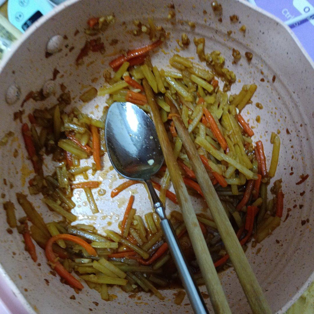 五分钟搞定‼酸爽开胃的凉拌酸辣土豆丝