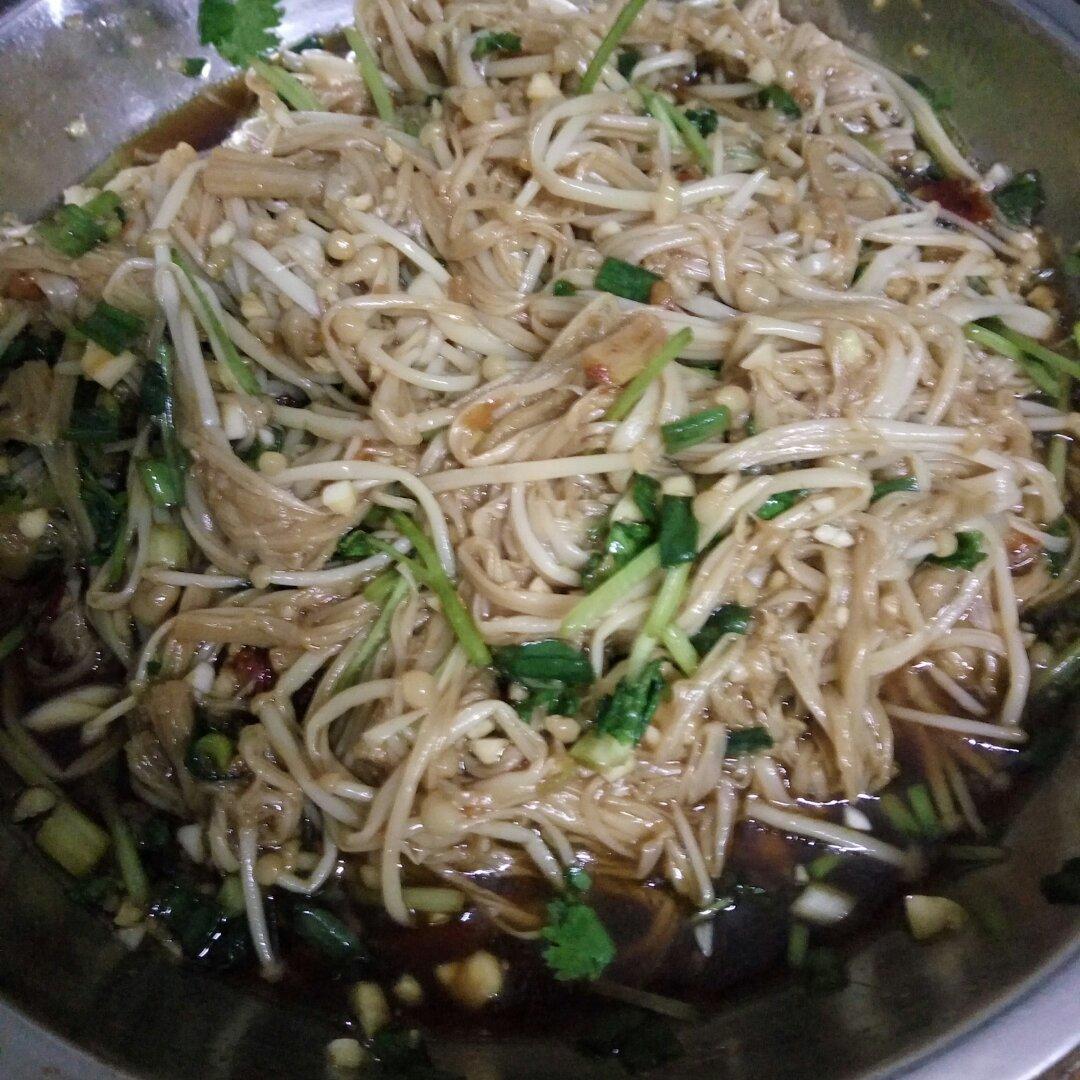 油泼金针菇