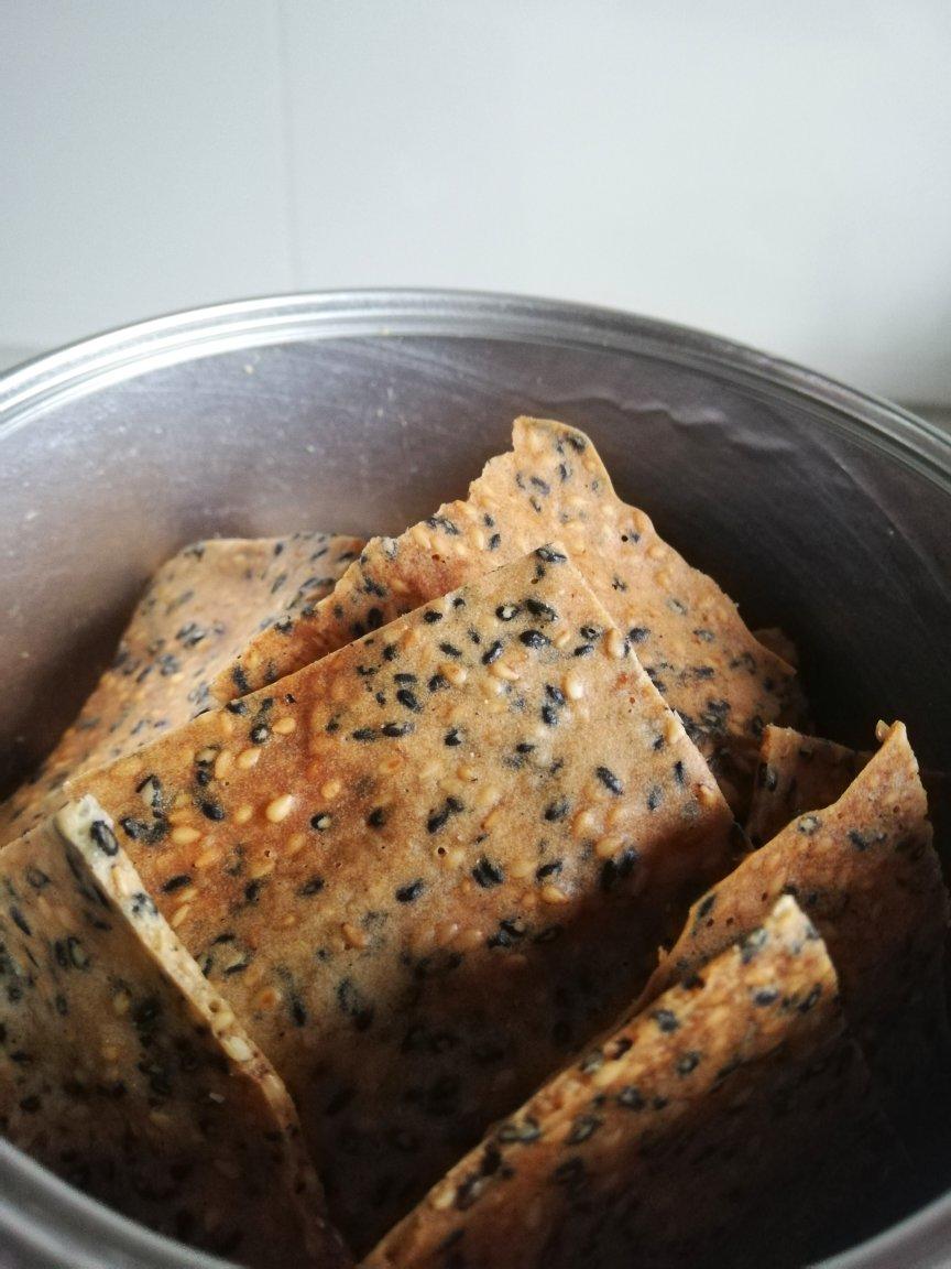 蛋白芝麻薄脆饼干（失败率低的做法）