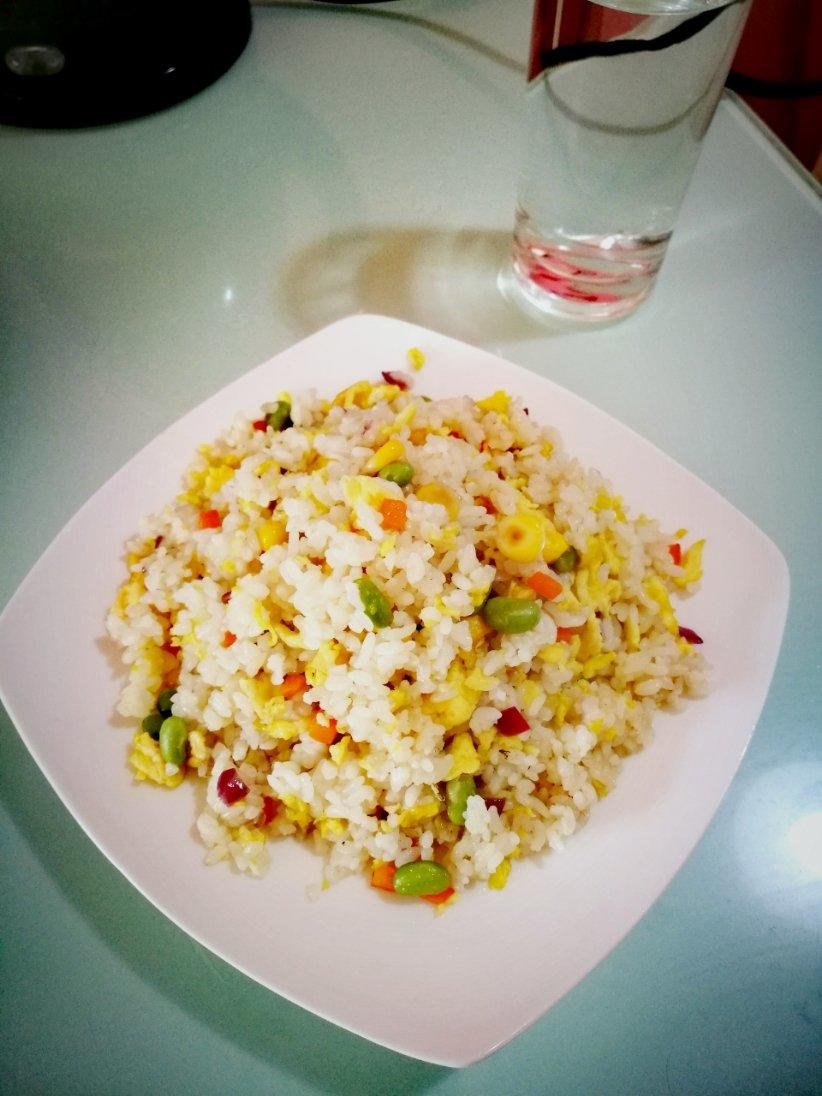 家常蛋炒饭