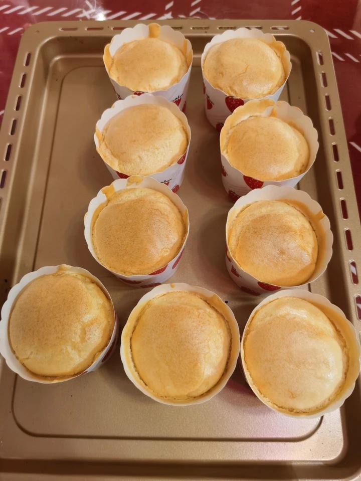 纸杯蛋糕不开裂（可做戚风蛋糕）