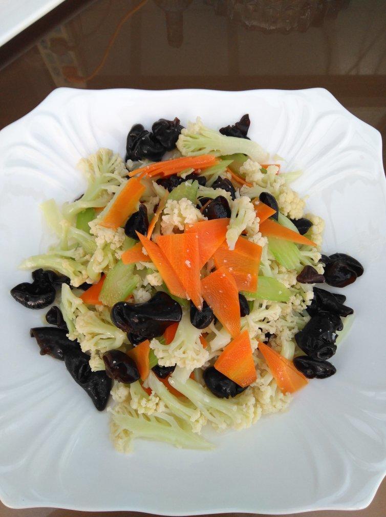 蓝海sanmei做的堂妈的素什锦